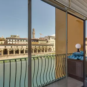 Ponte Vecchio Balcony Appartamento Firenze